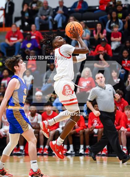Thumbnail 3 in Drew Central vs. Bergman (AAA 3A State Playoff first round) photogallery.