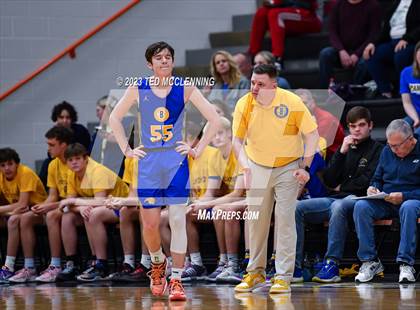 Thumbnail 2 in Drew Central vs. Bergman (AAA 3A State Playoff first round) photogallery.