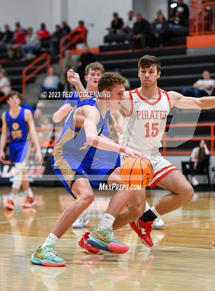 Thumbnail 1 in Drew Central vs. Bergman (AAA 3A State Playoff first round) photogallery.