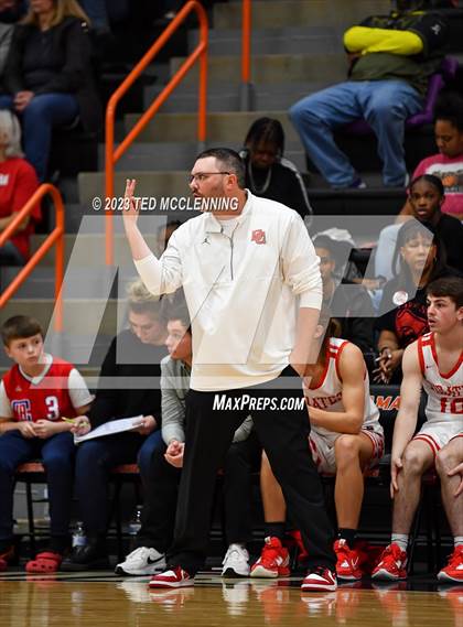 Thumbnail 3 in Drew Central vs. Bergman (AAA 3A State Playoff first round) photogallery.