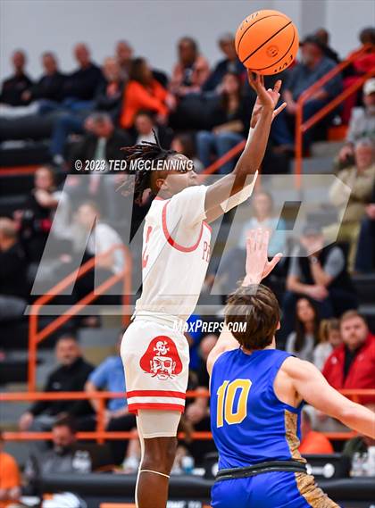 Thumbnail 1 in Drew Central vs. Bergman (AAA 3A State Playoff first round) photogallery.