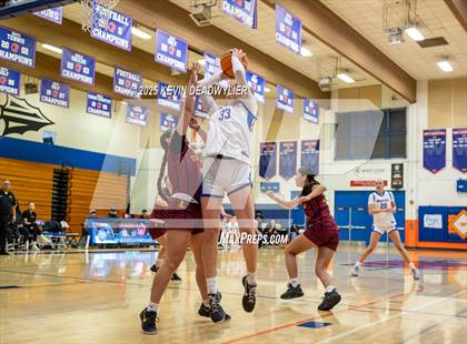 Thumbnail 2 in Westlake vs. Esperanza (CIF SS Division 1 Round 1) photogallery.