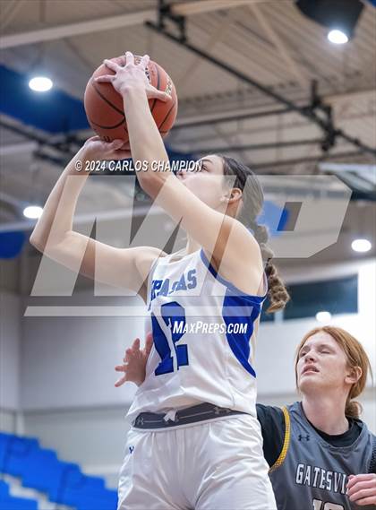Thumbnail 2 in Gatesville @ Lampasas photogallery.