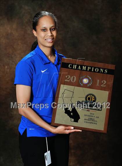 Thumbnail 3 in Serra (CIF SS D4AA Final - Award Photos) photogallery.