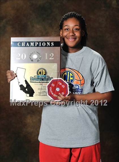 Thumbnail 2 in Serra (CIF SS D4AA Final - Award Photos) photogallery.