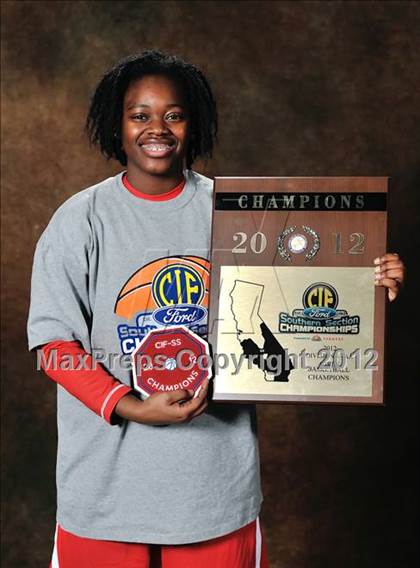 Thumbnail 1 in Serra (CIF SS D4AA Final - Award Photos) photogallery.