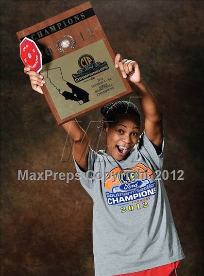 Thumbnail 3 in Serra (CIF SS D4AA Final - Award Photos) photogallery.