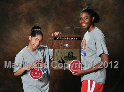 Thumbnail 1 in Serra (CIF SS D4AA Final - Award Photos) photogallery.