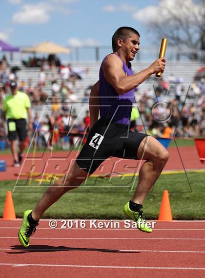 Thumbnail 2 in CHSAA Track and Field Championships photogallery.