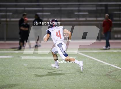 Thumbnail 2 in Great Oak @ Murrieta Valley photogallery.