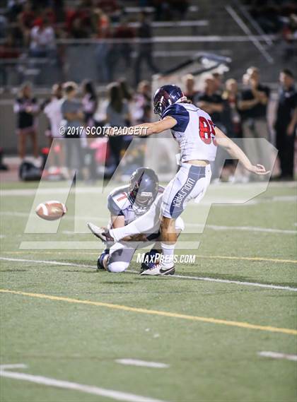 Thumbnail 3 in Great Oak @ Murrieta Valley photogallery.