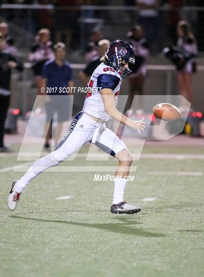 Thumbnail 3 in Great Oak @ Murrieta Valley photogallery.