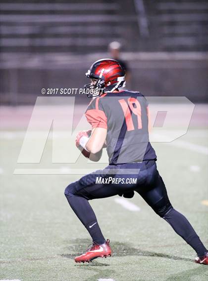 Thumbnail 3 in Great Oak @ Murrieta Valley photogallery.