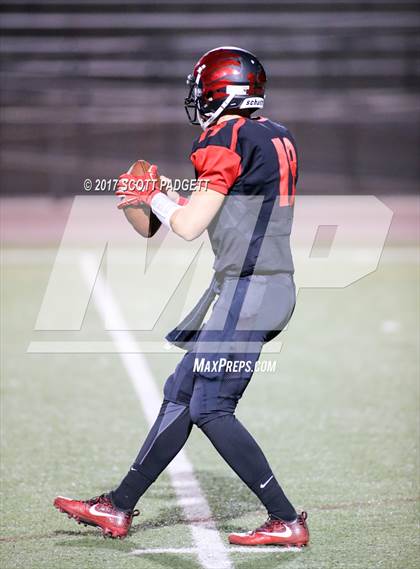 Thumbnail 3 in Great Oak @ Murrieta Valley photogallery.