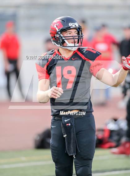 Thumbnail 3 in Great Oak @ Murrieta Valley photogallery.