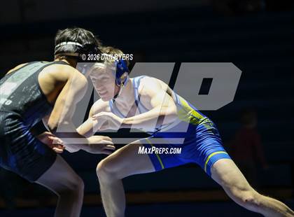 Thumbnail 3 in Resurrection Christian Triangular photogallery.