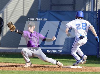 Thumbnail 3 in Santana @ Eastlake photogallery.