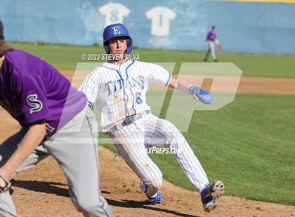 Thumbnail 3 in Santana @ Eastlake photogallery.