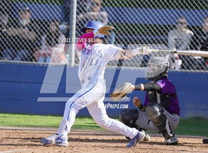 Thumbnail 3 in Santana @ Eastlake photogallery.