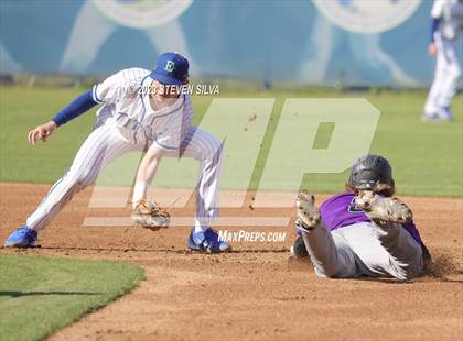 Thumbnail 3 in Santana @ Eastlake photogallery.