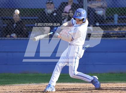 Thumbnail 2 in Santana @ Eastlake photogallery.