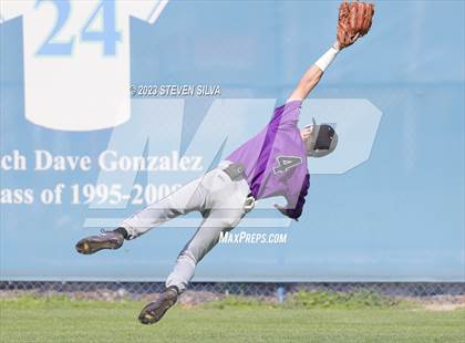 Thumbnail 2 in Santana @ Eastlake photogallery.