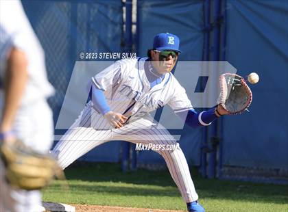 Thumbnail 2 in Santana @ Eastlake photogallery.