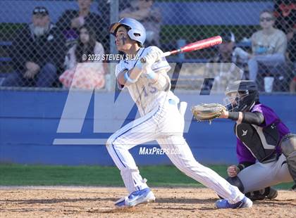 Thumbnail 3 in Santana @ Eastlake photogallery.