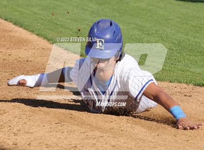 Thumbnail 2 in Santana @ Eastlake photogallery.