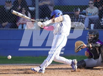 Thumbnail 2 in Santana @ Eastlake photogallery.