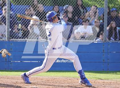 Thumbnail 2 in Santana @ Eastlake photogallery.