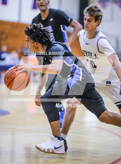 Thumbnail 1 in El Camino Real vs Loyola (17th Annual Rose City Round ball Classic) photogallery.