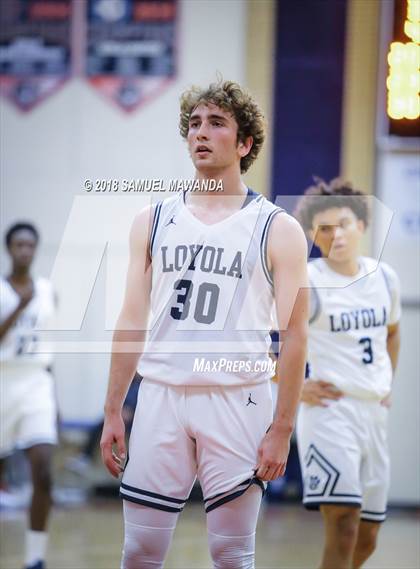 Thumbnail 1 in El Camino Real vs Loyola (17th Annual Rose City Round ball Classic) photogallery.