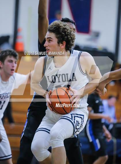 Thumbnail 3 in El Camino Real vs Loyola (17th Annual Rose City Round ball Classic) photogallery.
