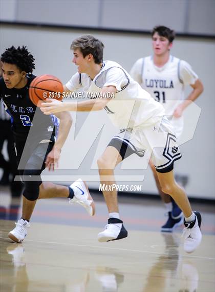Thumbnail 1 in El Camino Real vs Loyola (17th Annual Rose City Round ball Classic) photogallery.