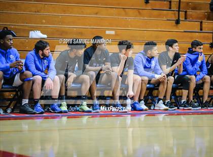 Thumbnail 2 in El Camino Real vs Loyola (17th Annual Rose City Round ball Classic) photogallery.