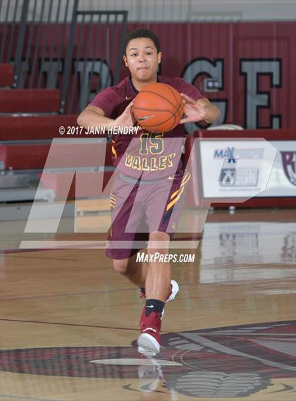 Thumbnail 2 in Liberty vs. Simi Valley (Rancho Mirage Holiday Invitational) photogallery.