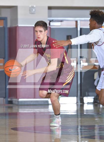 Thumbnail 1 in Liberty vs. Simi Valley (Rancho Mirage Holiday Invitational) photogallery.