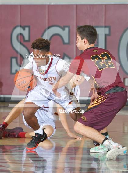 Thumbnail 3 in Liberty vs. Simi Valley (Rancho Mirage Holiday Invitational) photogallery.