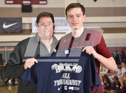 Thumbnail 3 in Liberty vs. Simi Valley (Rancho Mirage Holiday Invitational) photogallery.