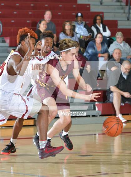 Thumbnail 1 in Liberty vs. Simi Valley (Rancho Mirage Holiday Invitational) photogallery.
