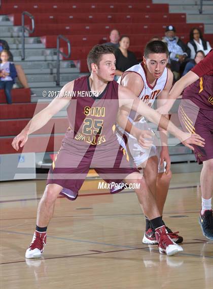 Thumbnail 3 in Liberty vs. Simi Valley (Rancho Mirage Holiday Invitational) photogallery.
