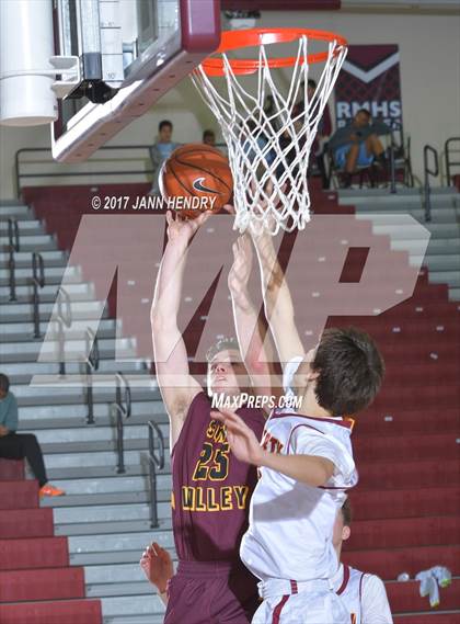 Thumbnail 3 in Liberty vs. Simi Valley (Rancho Mirage Holiday Invitational) photogallery.