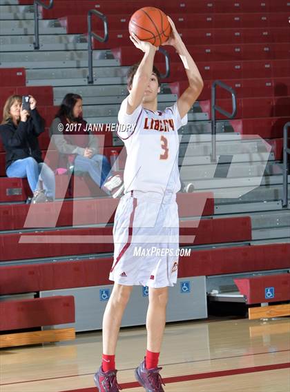Thumbnail 2 in Liberty vs. Simi Valley (Rancho Mirage Holiday Invitational) photogallery.