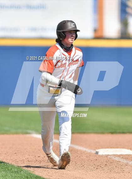 Thumbnail 3 in Cherokee vs Shawnee photogallery.