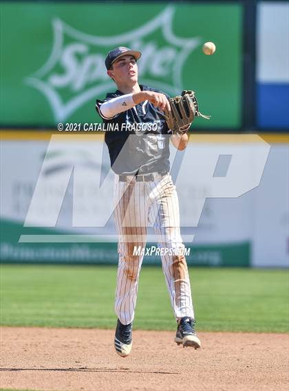 Thumbnail 3 in Cherokee vs Shawnee photogallery.