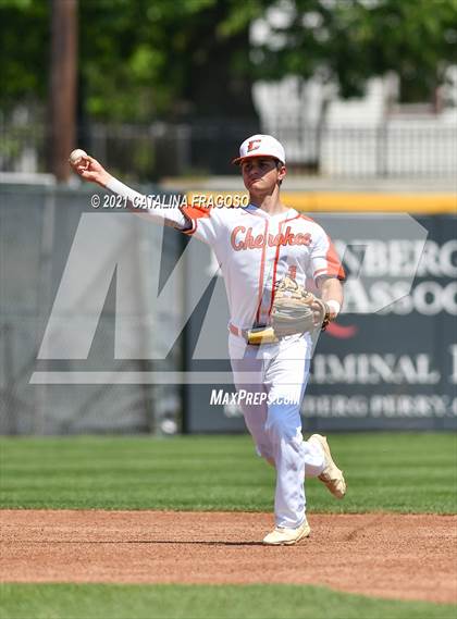 Thumbnail 2 in Cherokee vs Shawnee photogallery.