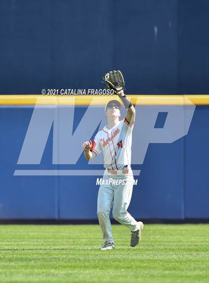 Thumbnail 3 in Cherokee vs Shawnee photogallery.