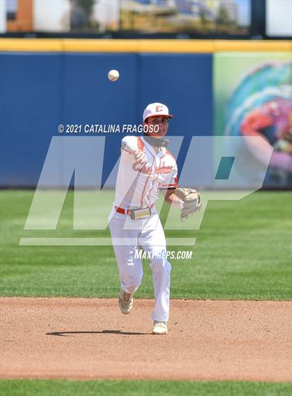 Thumbnail 1 in Cherokee vs Shawnee photogallery.