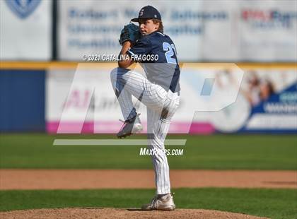 Thumbnail 1 in Cherokee vs Shawnee photogallery.